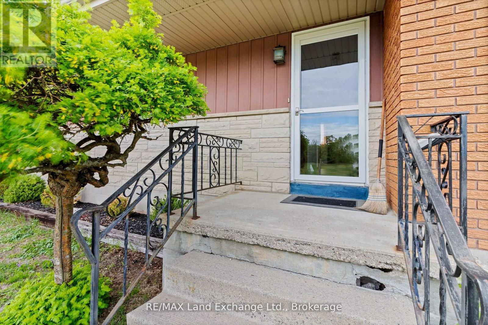 59 Denny's Dam Road, South Bruce Peninsula, Ontario  N0H 2L0 - Photo 5 - X12775256