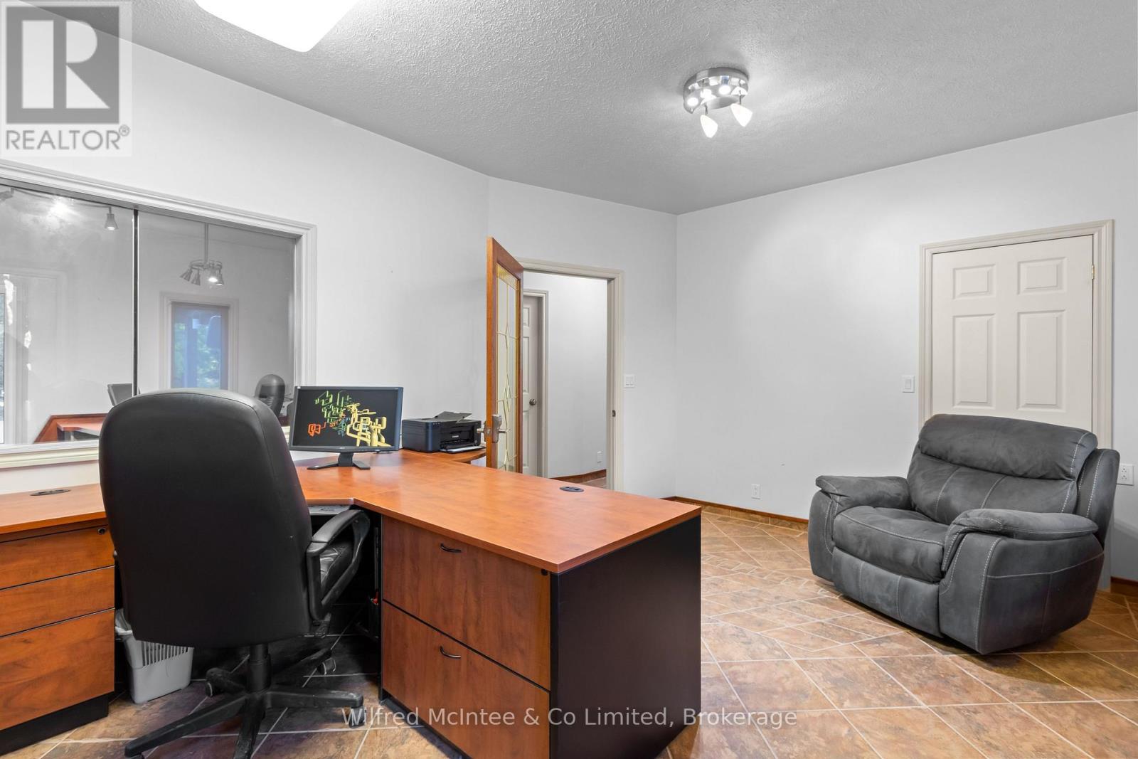 193455 30th Sideroad Ndr, West Grey, Ontario  N4N 3B8 - Photo 14 - X12775732