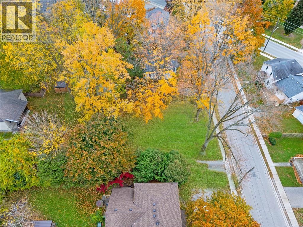 305 Hall Street, Ingersoll, Ontario  N5C 1V8 - Photo 12 - 40804000