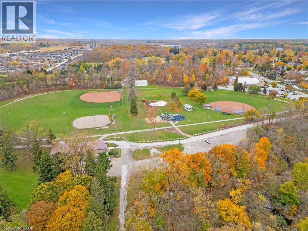 305 Hall Street, Ingersoll, Ontario  N5C 1V8 - Photo 14 - 40804000