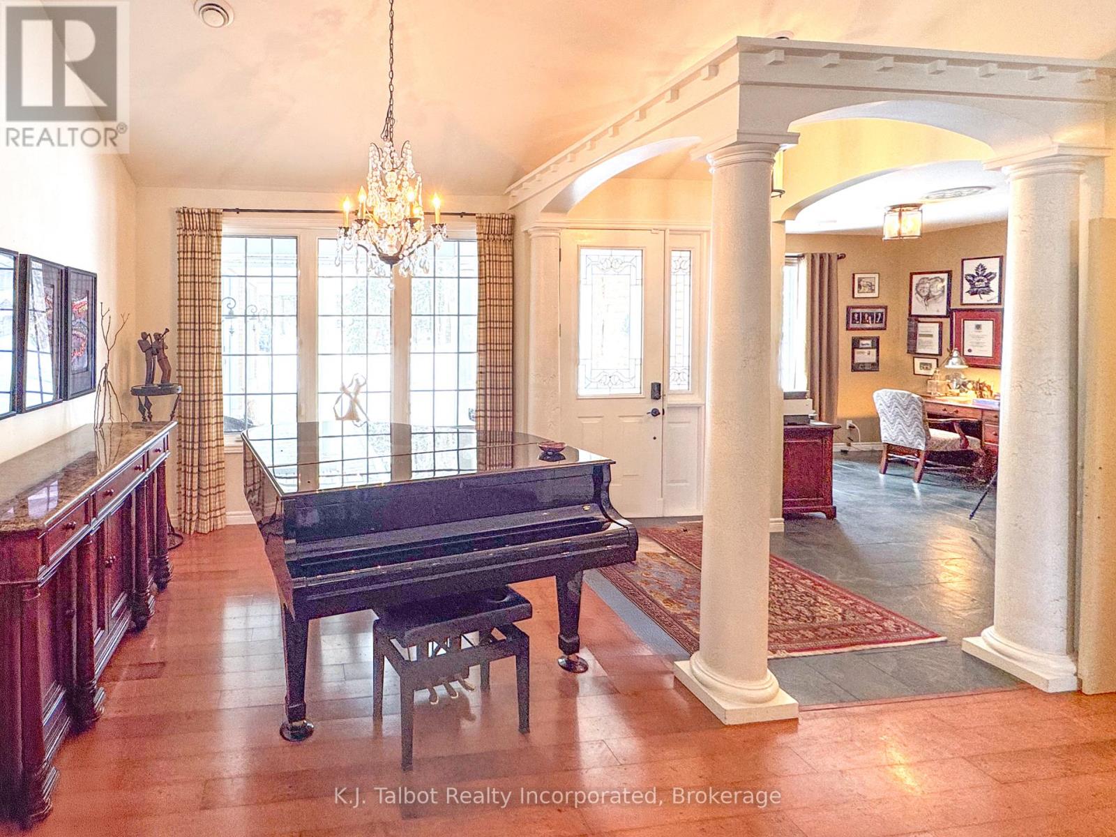 80602 Benmiller Line, Central Huron, Ontario  N0M 1L0 - Photo 5 - X12781116