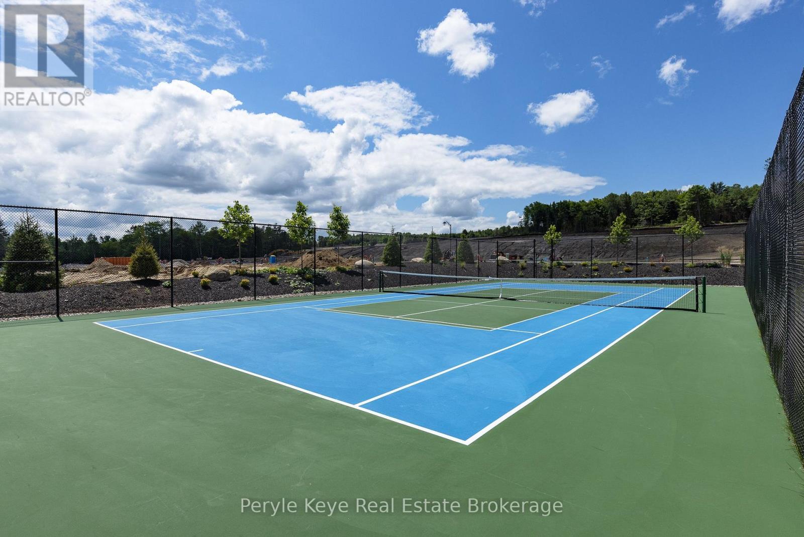 14 Charles Morley Boulevard, Huntsville, Ontario  P1H 0G5 - Photo 7 - X12781970