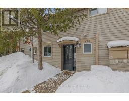 124 ESCARPMENT CRESCENT, Collingwood, Ontario