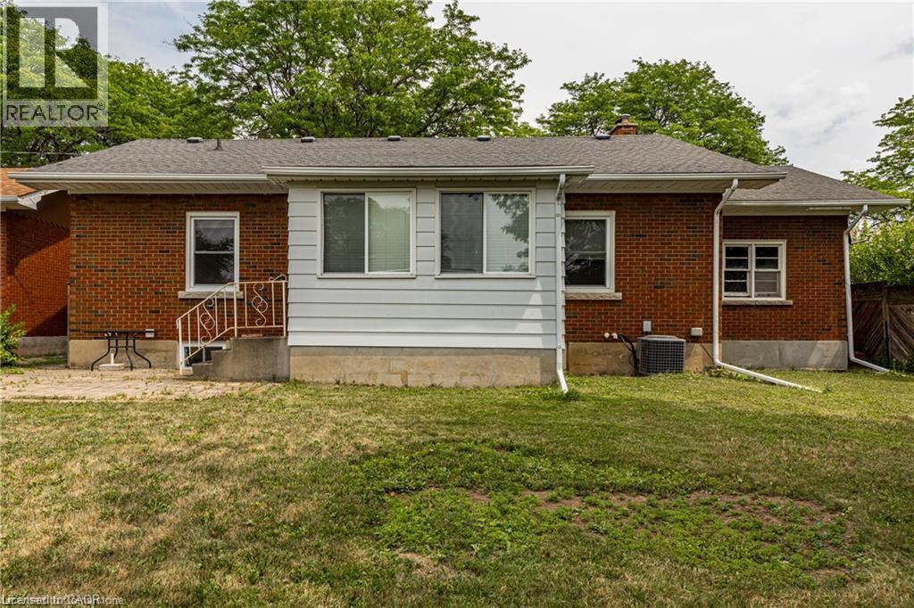 18 Masterson Drive, St. Catharines, Ontario  L2T 3P1 - Photo 37 - 40804814