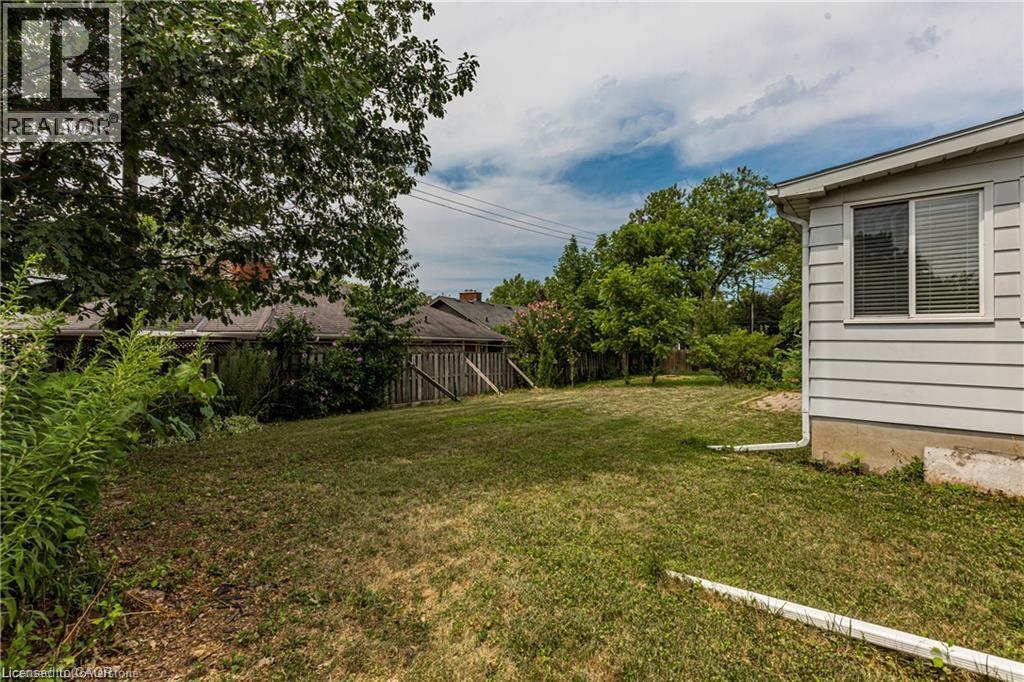 18 Masterson Drive, St. Catharines, Ontario  L2T 3P1 - Photo 39 - 40804814