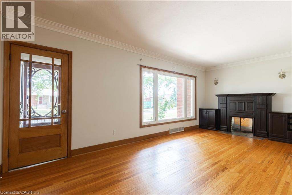 18 Masterson Drive, St. Catharines, Ontario  L2T 3P1 - Photo 9 - 40804814