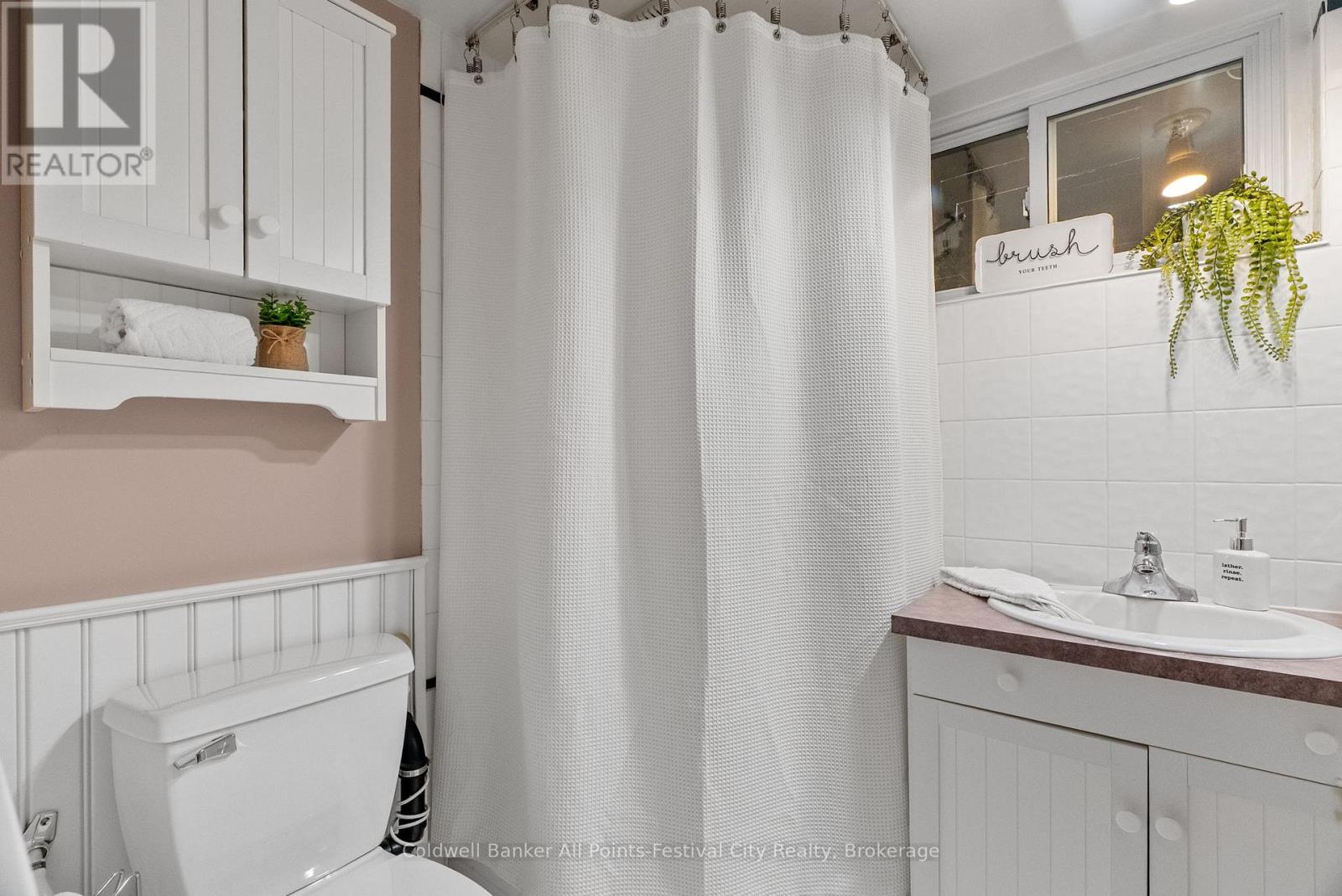 81993 Bluewater Highway, Ashfield-Colborne-Wawanosh, Ontario  N7A 3Y2 - Photo 35 - X12783176