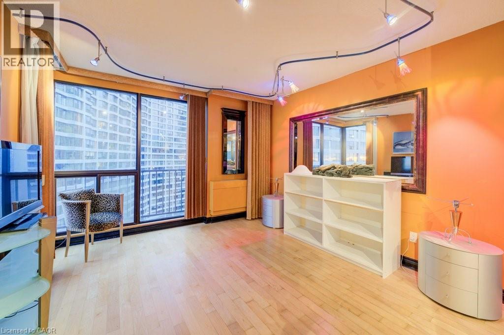 33 Harbour Square Unit# 2409, Toronto, Ontario  M5J 2G2 - Photo 35 - 40804557