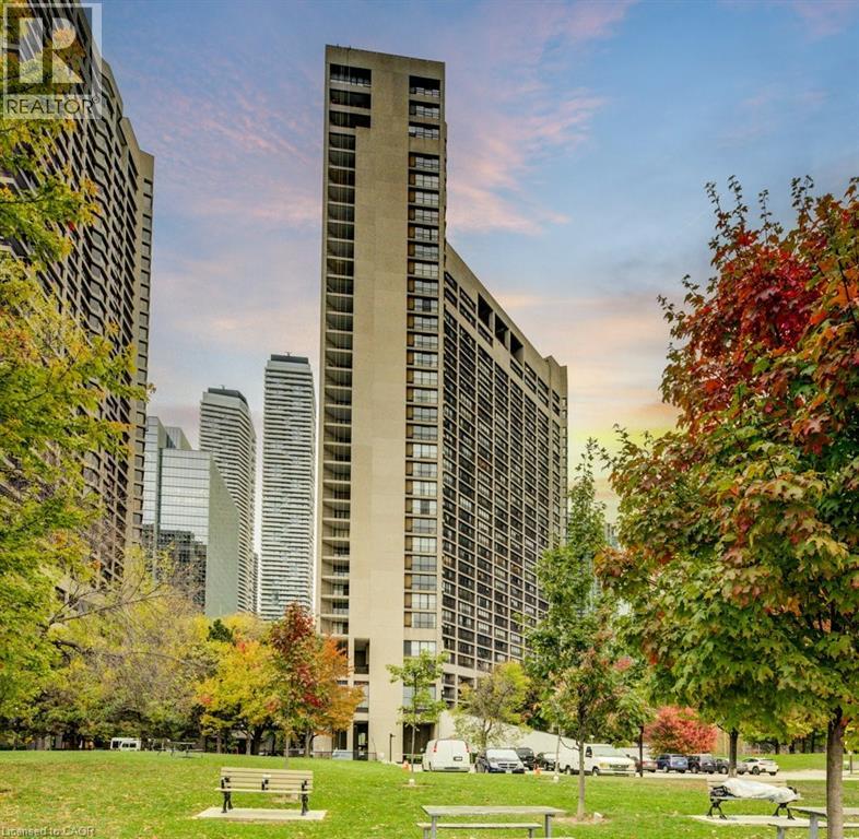 33 Harbour Square Unit# 2409, Toronto, Ontario  M5J 2G2 - Photo 41 - 40804557