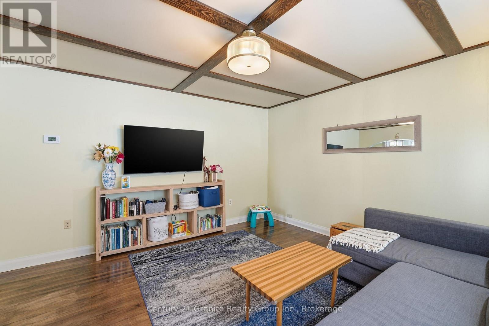 101 Victoria Street, Dysart Et Al, Ontario  K0M 1S0 - Photo 14 - X12784224