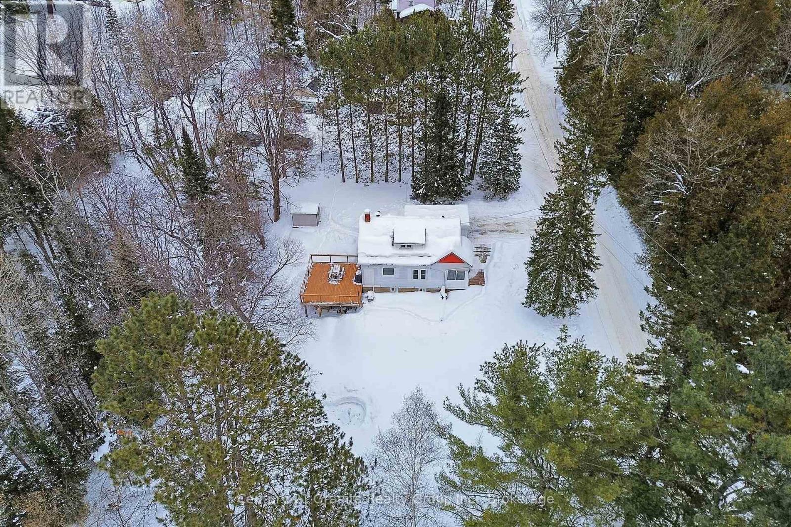 101 Victoria Street, Dysart Et Al, Ontario  K0M 1S0 - Photo 33 - X12784224