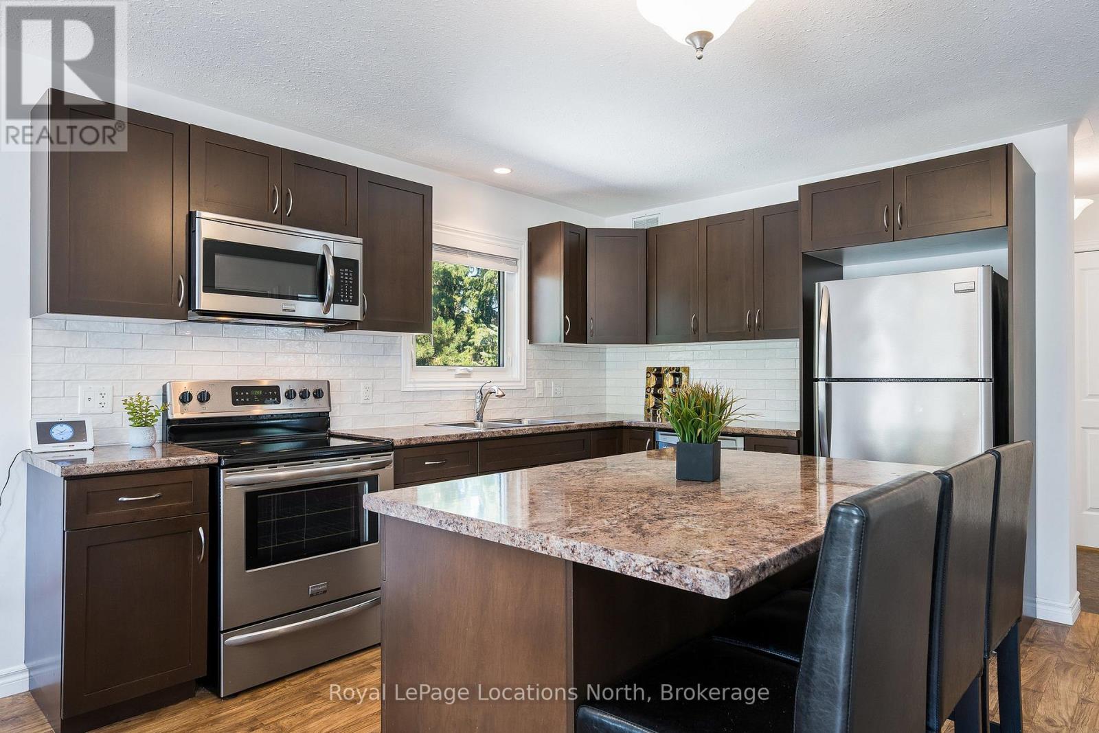 796362 Grey 19 Road, Blue Mountains, Ontario  L9Y 0P4 - Photo 7 - X12786158