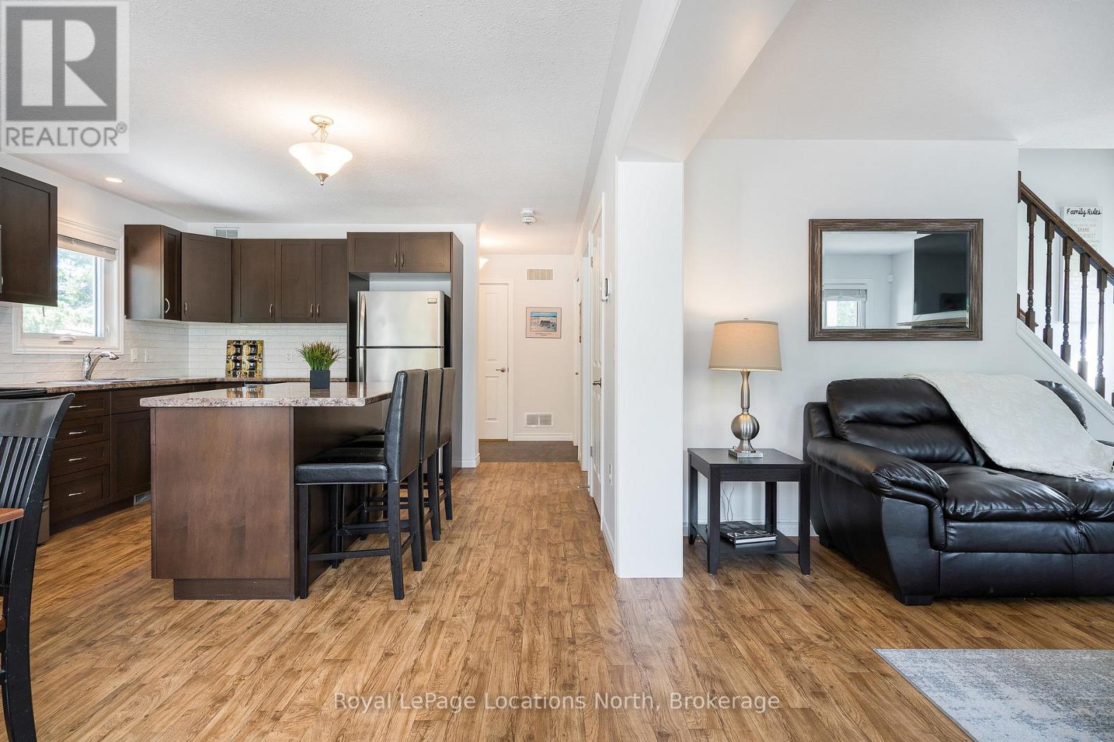 796362 Grey 19 Road, Blue Mountains, Ontario  L9Y 0P4 - Photo 9 - X12786158