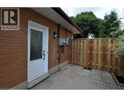75 WOODHAVEN Road Unit# 1, Kitchener, Ontario