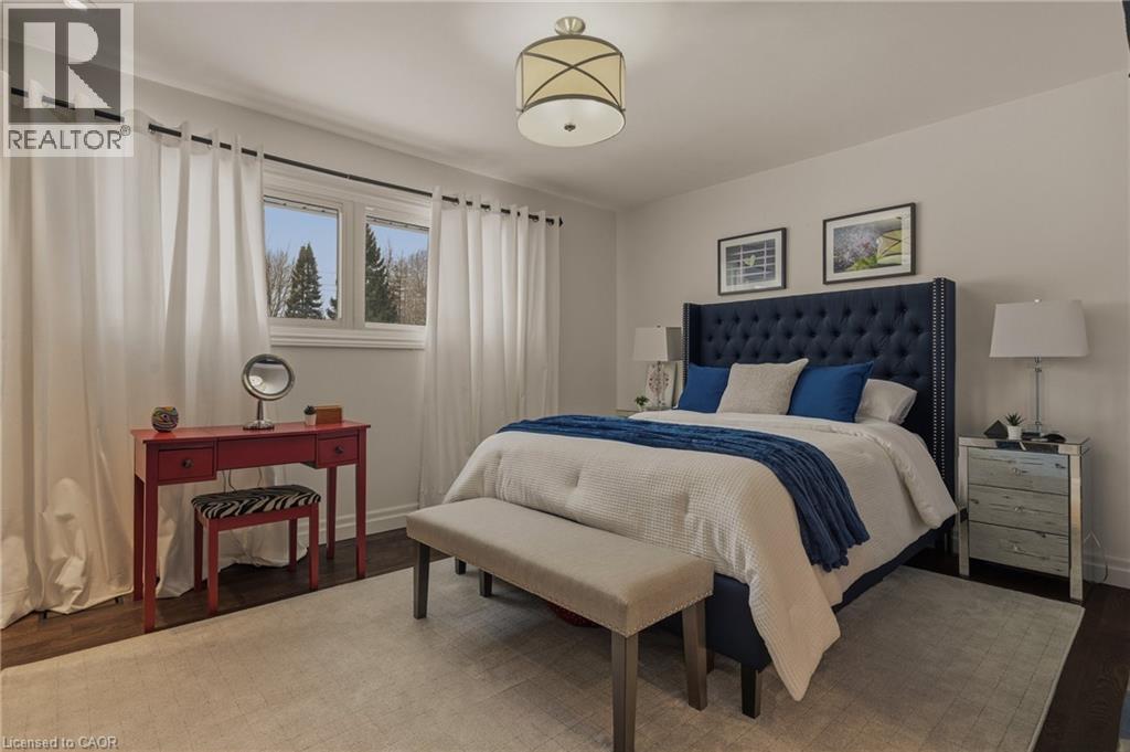 2424 Eileen Drive, Burlington, Ontario  L7R 1M8 - Photo 19 - 40804727