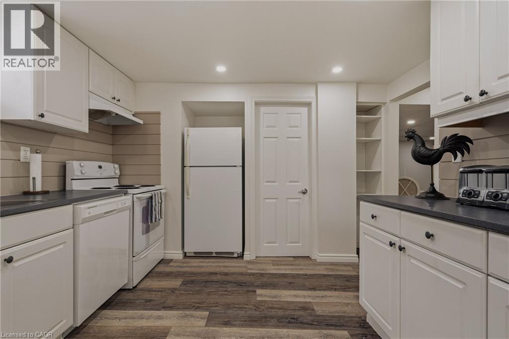 2424 Eileen Drive, Burlington, Ontario  L7R 1M8 - Photo 29 - 40804727