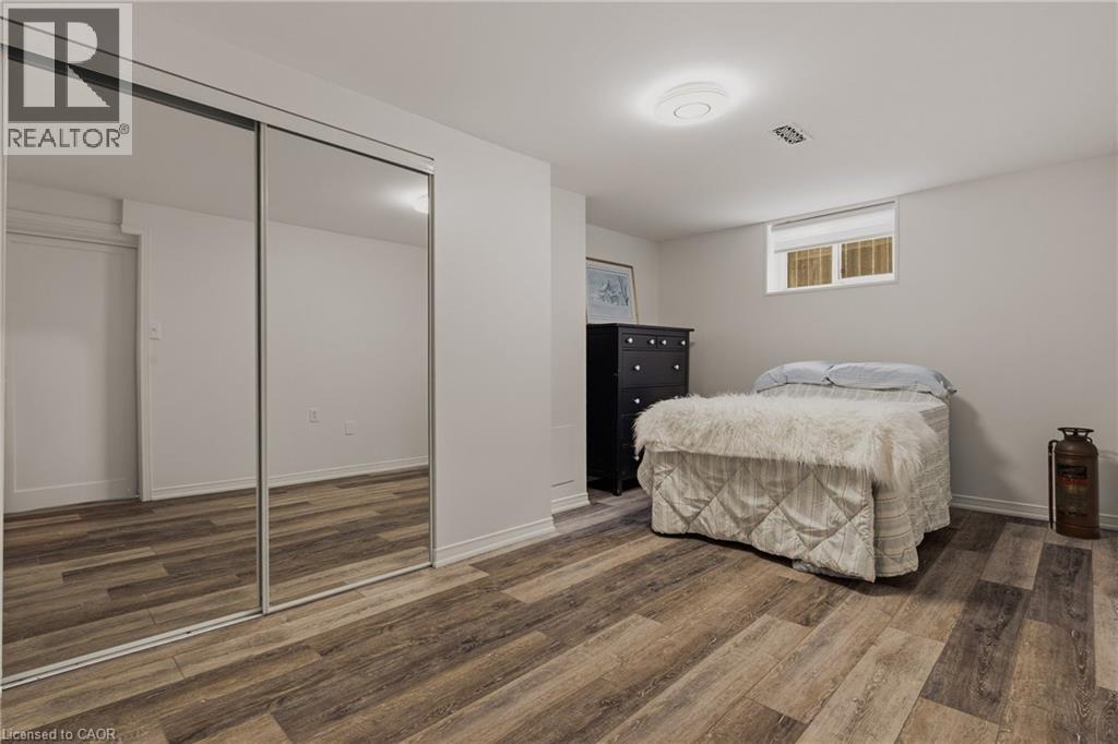 2424 Eileen Drive, Burlington, Ontario  L7R 1M8 - Photo 33 - 40804727