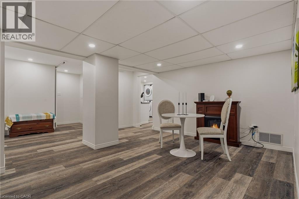 2424 Eileen Drive, Burlington, Ontario  L7R 1M8 - Photo 37 - 40804727