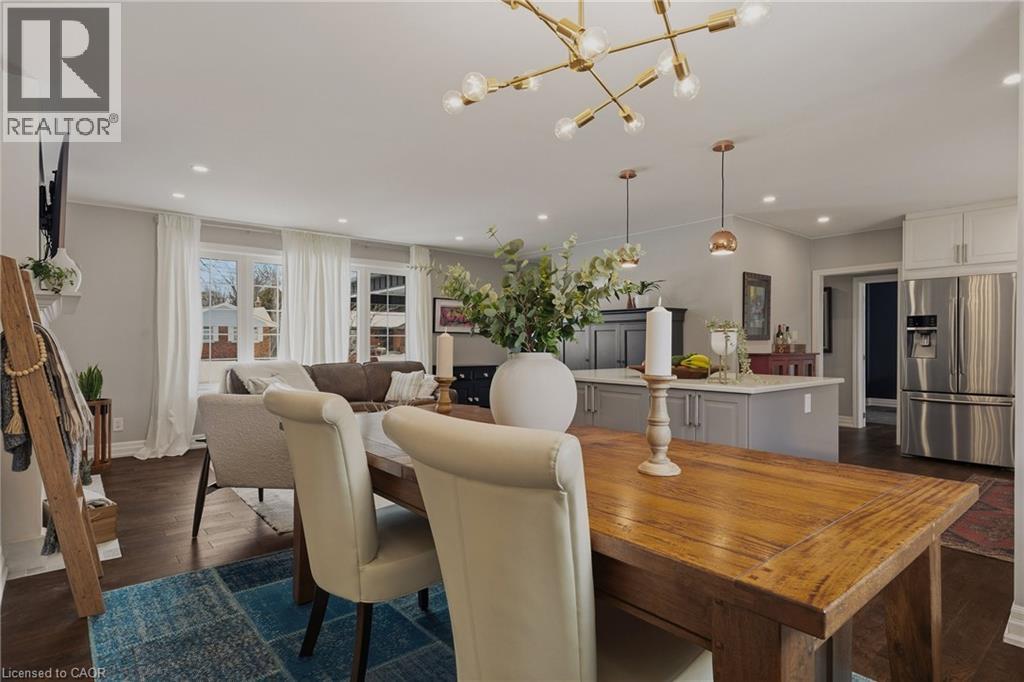 2424 Eileen Drive, Burlington, Ontario  L7R 1M8 - Photo 9 - 40804727