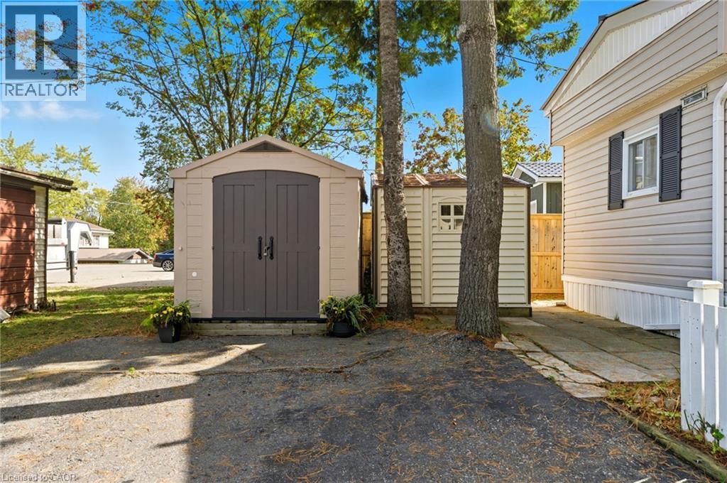 673 Brant Waterloo Road Unit# 518, Ayr, Ontario  N0B 1E0 - Photo 23 - 40804605