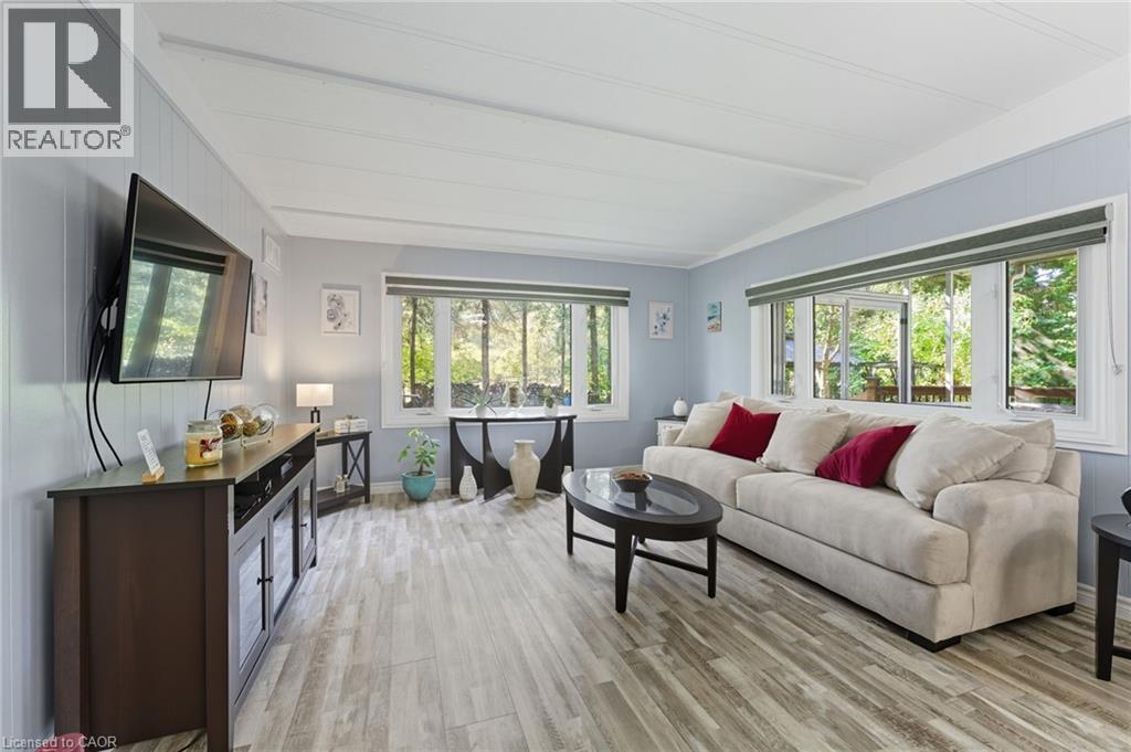 673 Brant Waterloo Road Unit# 518, Ayr, Ontario  N0B 1E0 - Photo 4 - 40804605