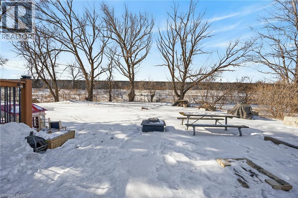 9 Bayside Avenue, Hamilton, Ontario  L8H 7B3 - Photo 30 - 40804951