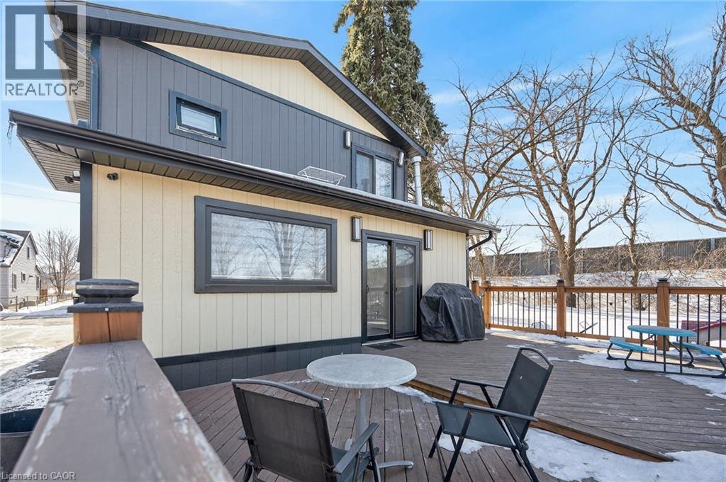 9 Bayside Avenue, Hamilton, Ontario  L8H 7B3 - Photo 36 - 40804951