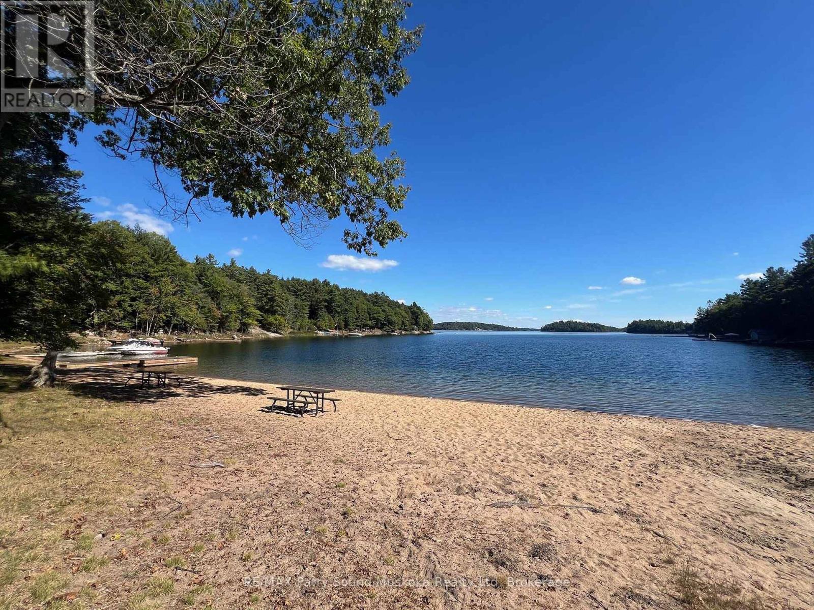 13 Ridgeway Drive, Carling, Ontario  P0G 1G0 - Photo 16 - X12788060