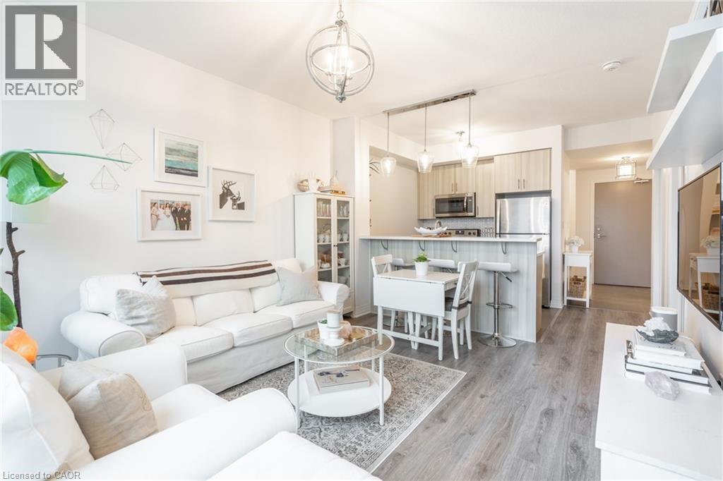 10 Concord Place Unit# 102, Grimsby, Ontario  L3M 0G6 - Photo 4 - 40805062