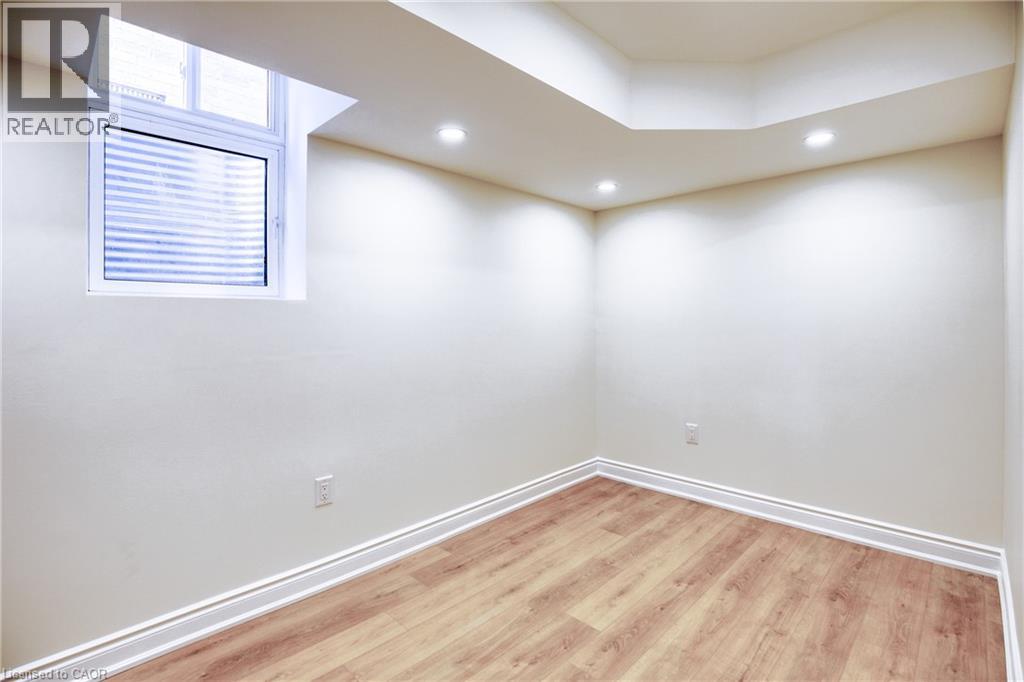 5557 Oscar Peterson Boulevard Unit# Bsmt, Mississauga, Ontario  L5M 0M8 - Photo 12 - 40805252