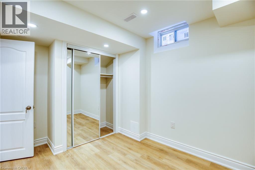 5557 Oscar Peterson Boulevard Unit# Bsmt, Mississauga, Ontario  L5M 0M8 - Photo 9 - 40805252