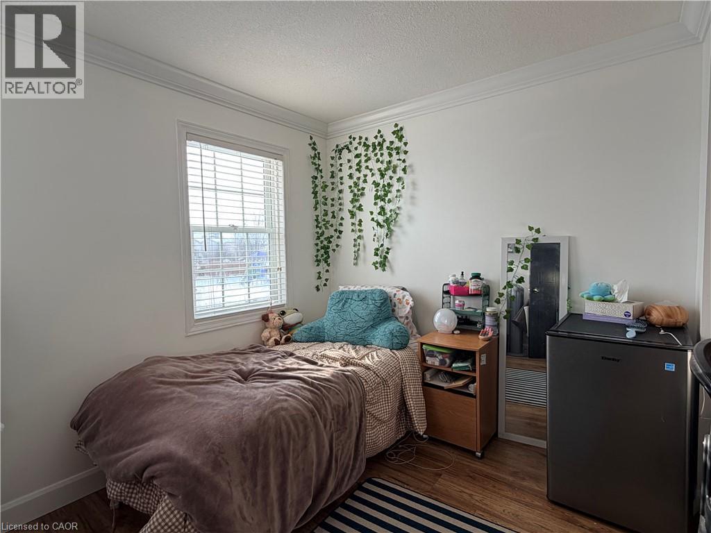 684 Jacob Lane, Waterloo, Ontario  N2V 2G9 - Photo 20 - 40804738