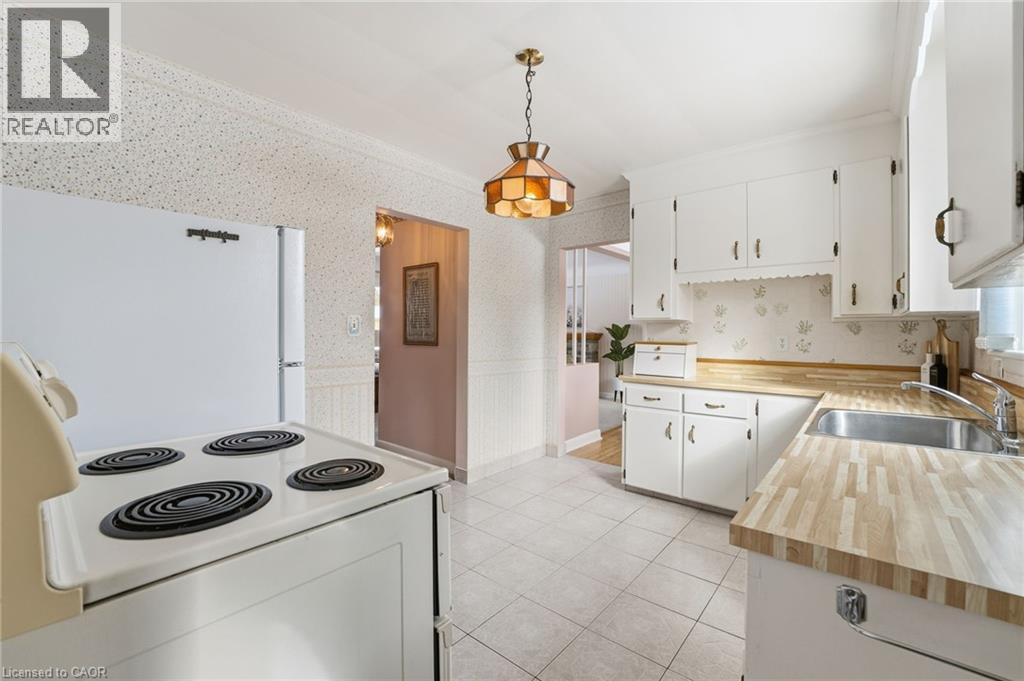 42 Gilbert Avenue, Ancaster, Ontario  L9G 1R4 - Photo 13 - 40804090