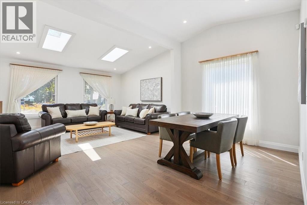 93 Westgate Park Drive, St. Catharines, Ontario  L2N 5X1 - Photo 10 - 40805474