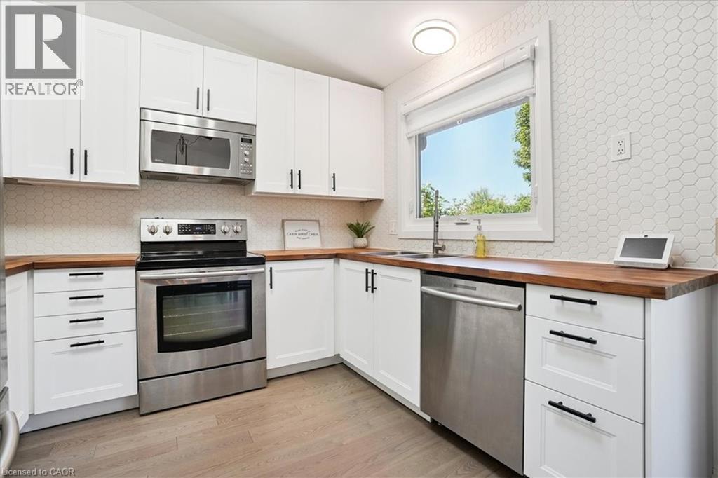 93 Westgate Park Drive, St. Catharines, Ontario  L2N 5X1 - Photo 13 - 40805474