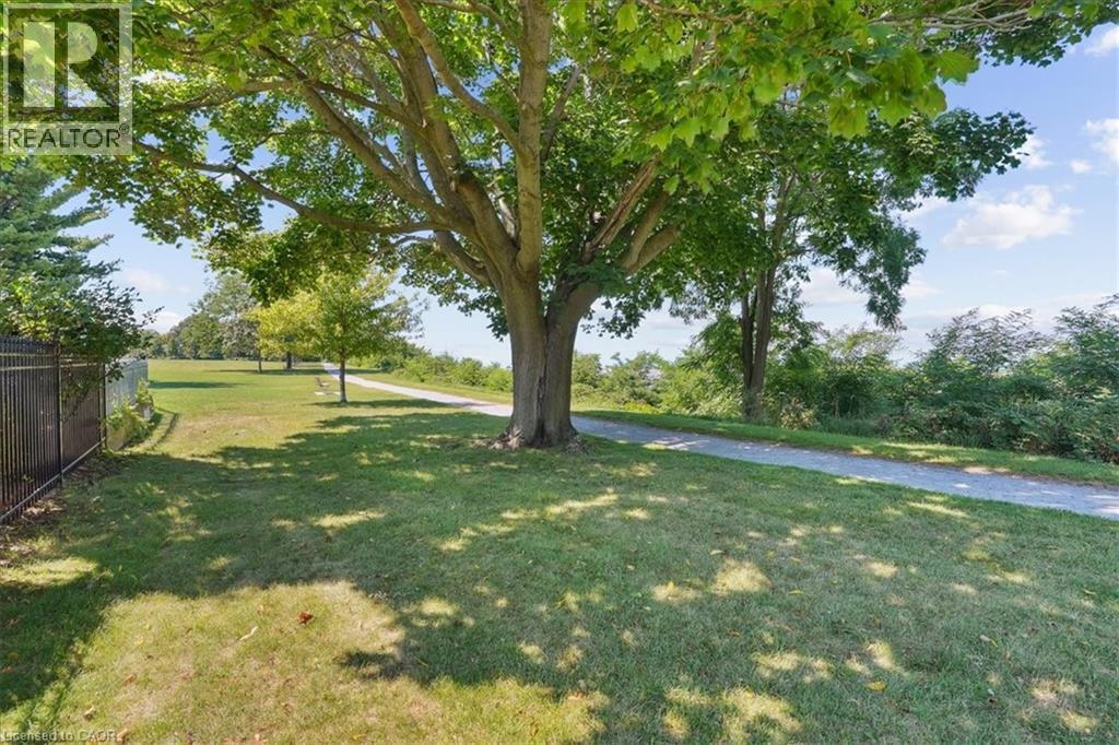 93 Westgate Park Drive, St. Catharines, Ontario  L2N 5X1 - Photo 38 - 40805474