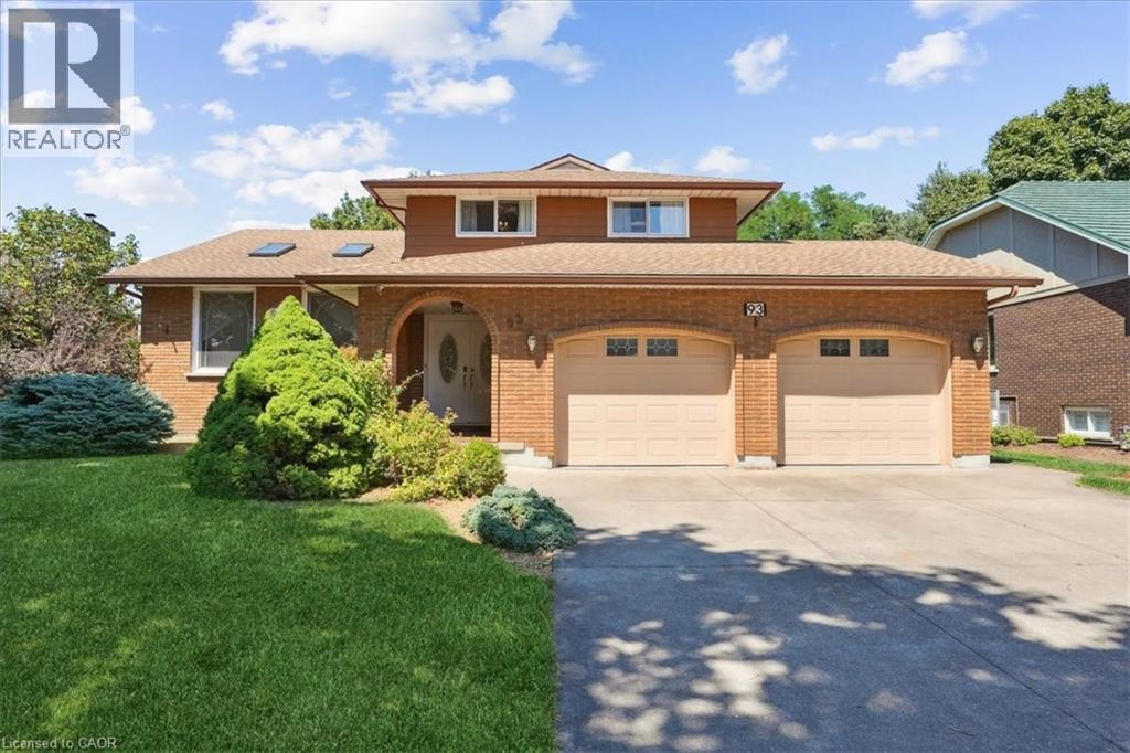 93 Westgate Park Drive, St. Catharines, Ontario  L2N 5X1 - Photo 4 - 40805474