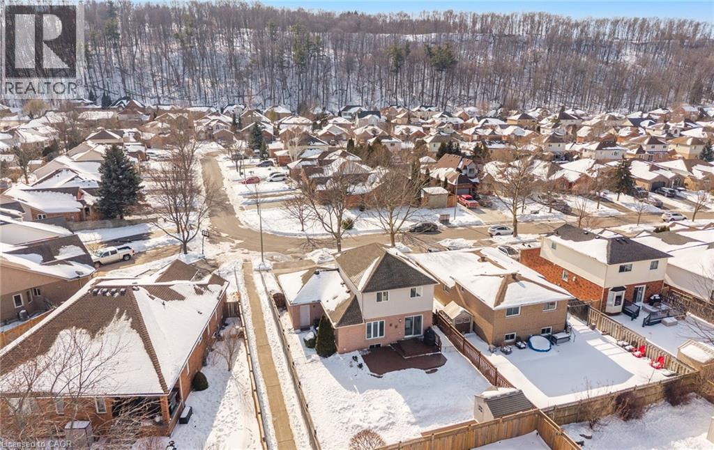 39 Colonial Crescent, Grimsby, Ontario  L3M 5H3 - Photo 46 - 40805467