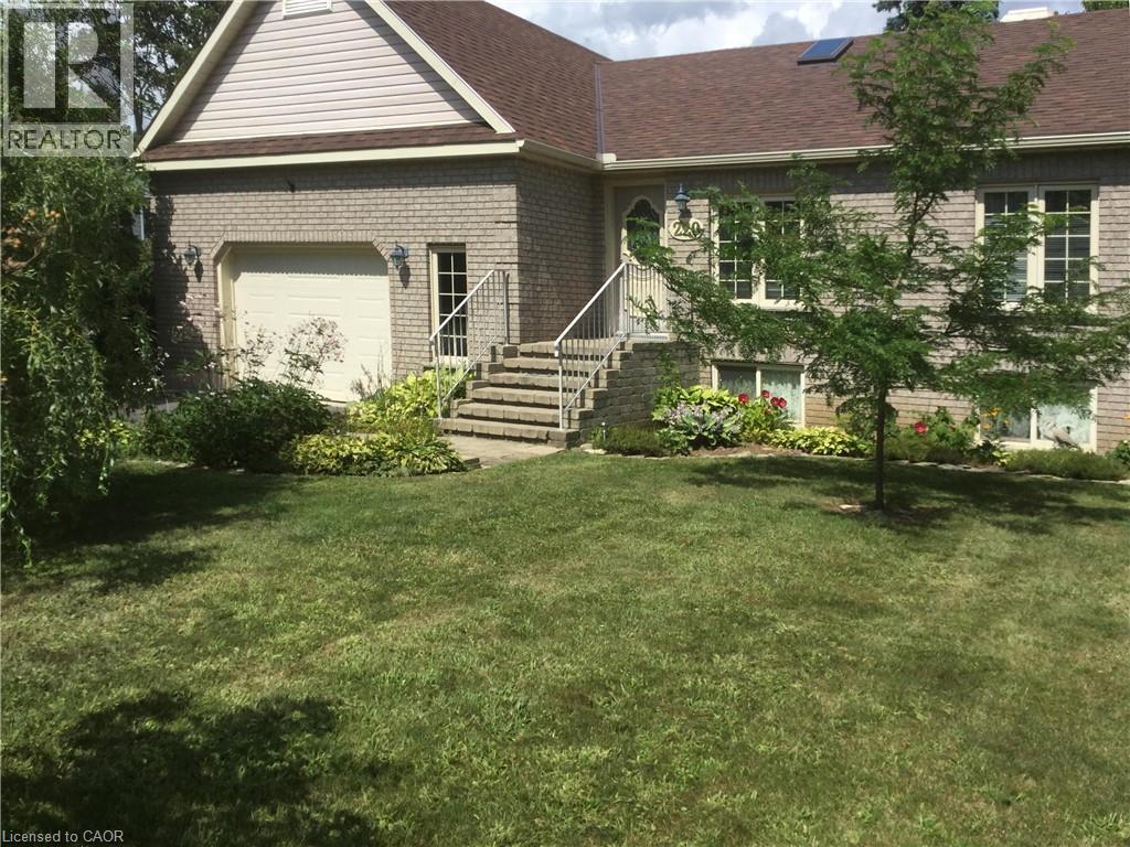 220 Regent Avenue, Port Dover, Ontario  N0A 1N0 - Photo 42 - 40804882