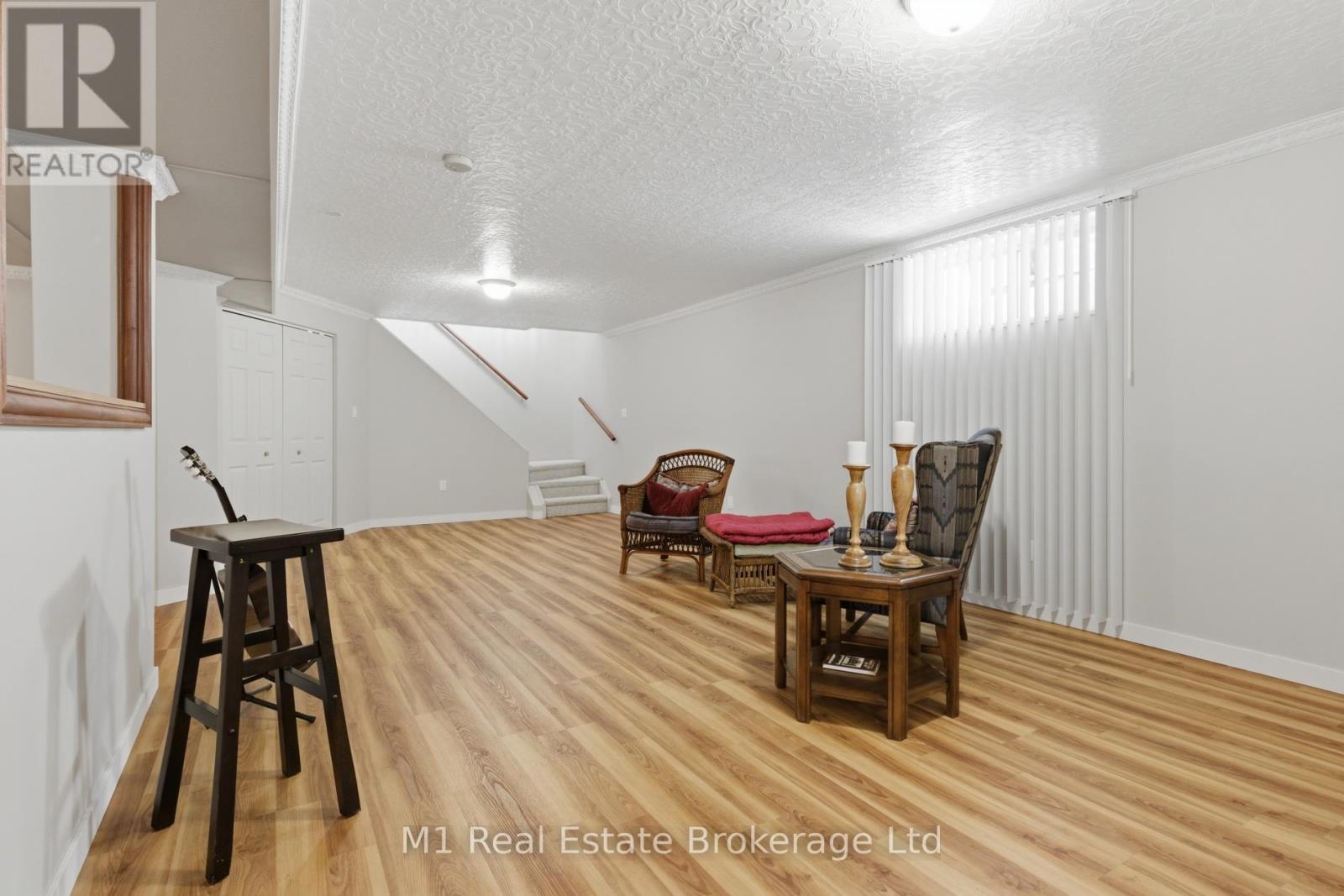 2 Joanne Crescent, Minto, Ontario  N0G 2L0 - Photo 32 - X12792202