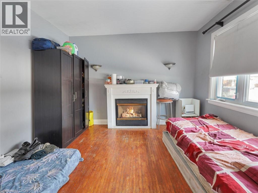 28 West 3rd Street, Hamilton, Ontario  L9C 3L7 - Photo 10 - 40805167