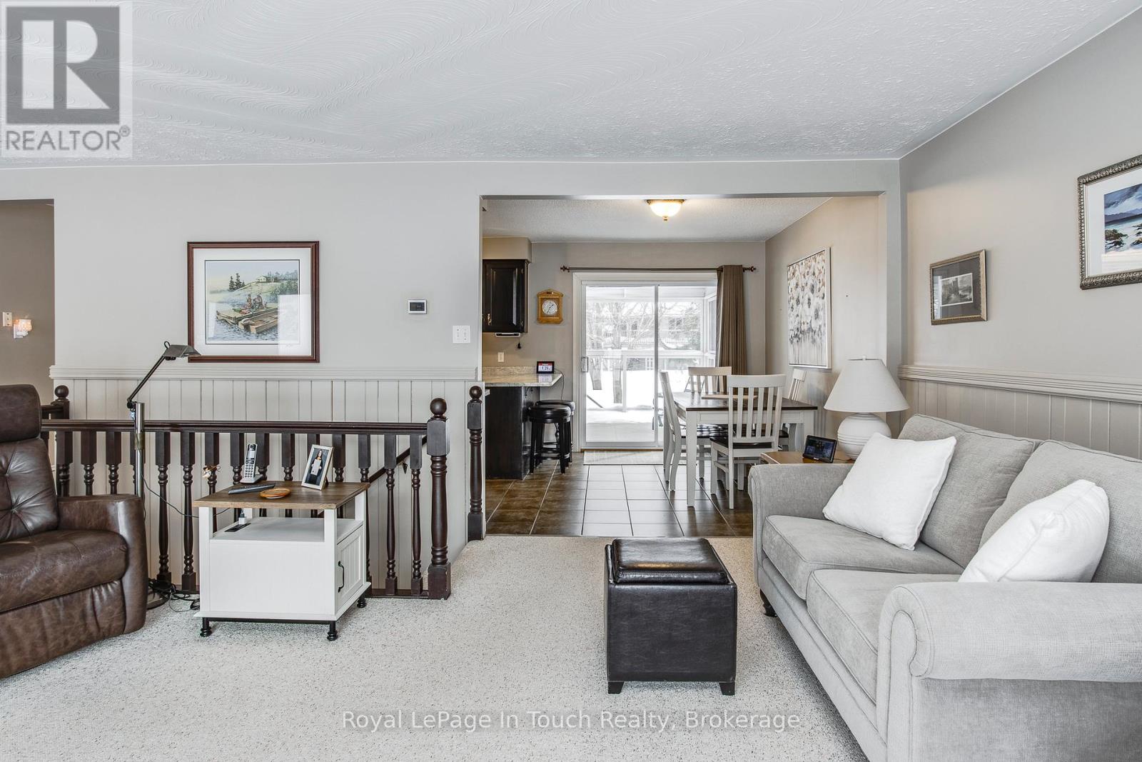 19 Maplegate Road, Tiny, Ontario  L0L 2T0 - Photo 13 - S12792752