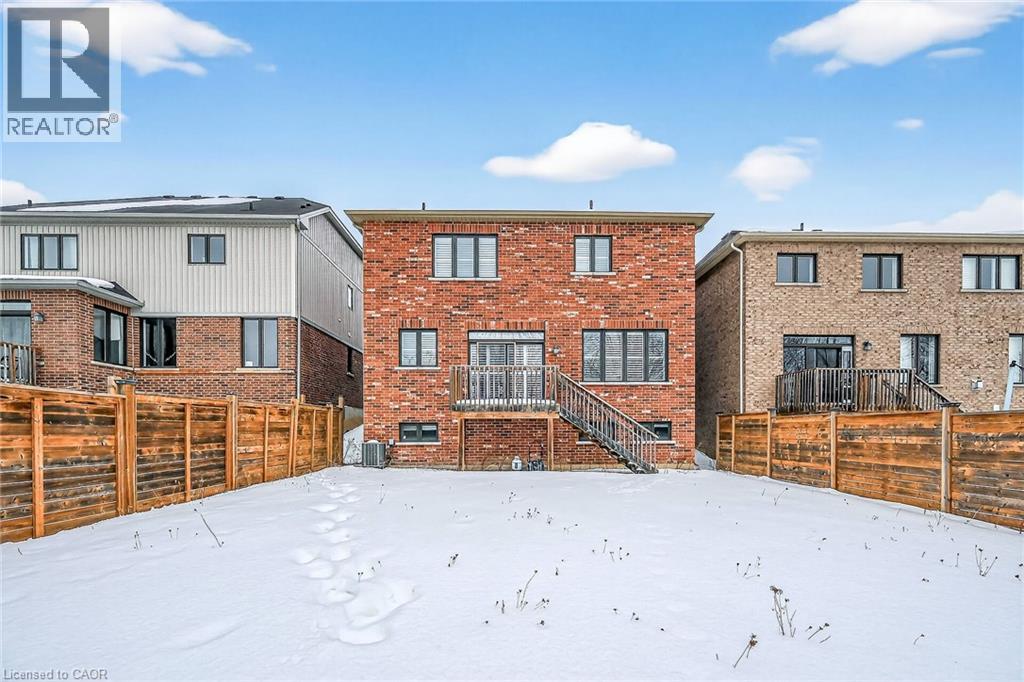 17 Larry Crescent, Caledonia, Ontario  N3W 0B2 - Photo 2 - 40805586