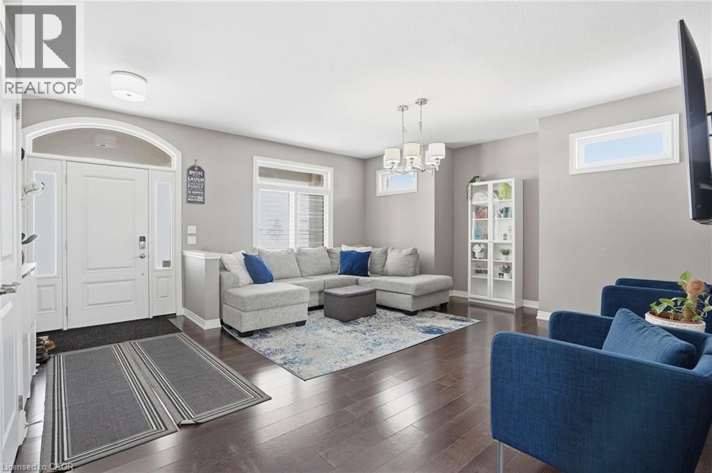 9232 Shoveller Drive, Niagara Falls, Ontario  L2H 0M3 - Photo 4 - 40805660