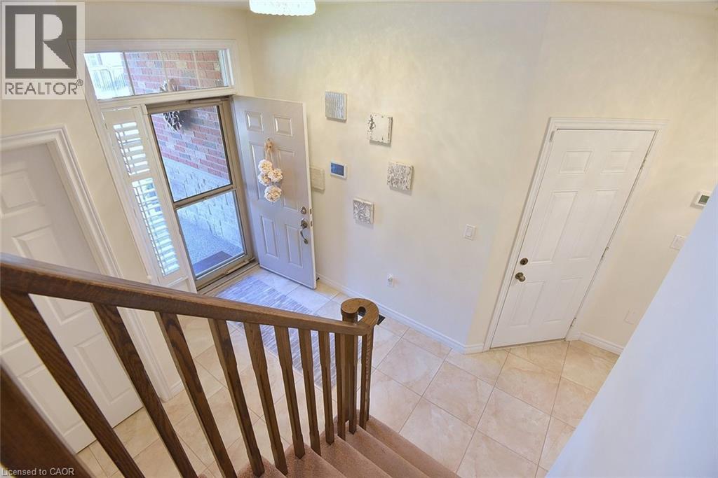 12 Degrow Crescent, Binbrook, Ontario  L0R 1C0 - Photo 6 - 40805512