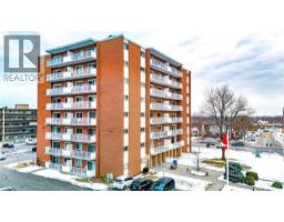 8 WOODMAN Drive S Unit# 808, Hamilton, Ontario