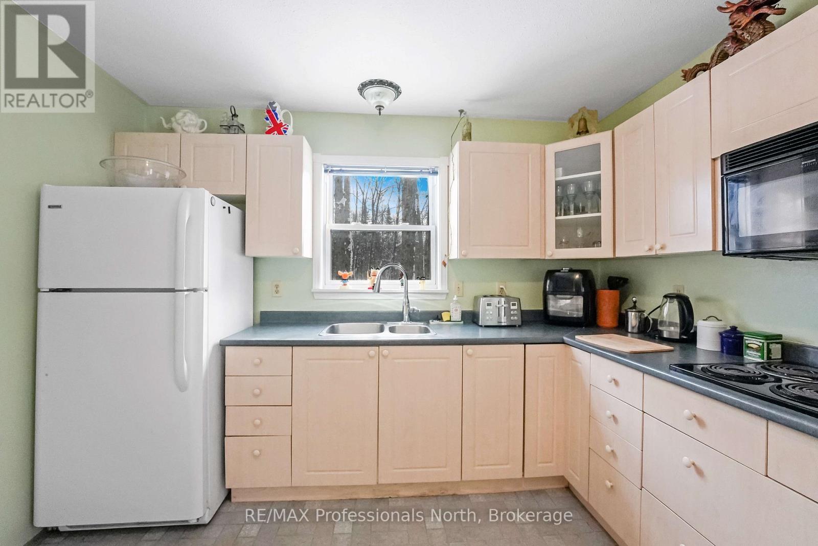 17502 118 Highway, Highlands East, Ontario  K0L 2V0 - Photo 29 - X12794272