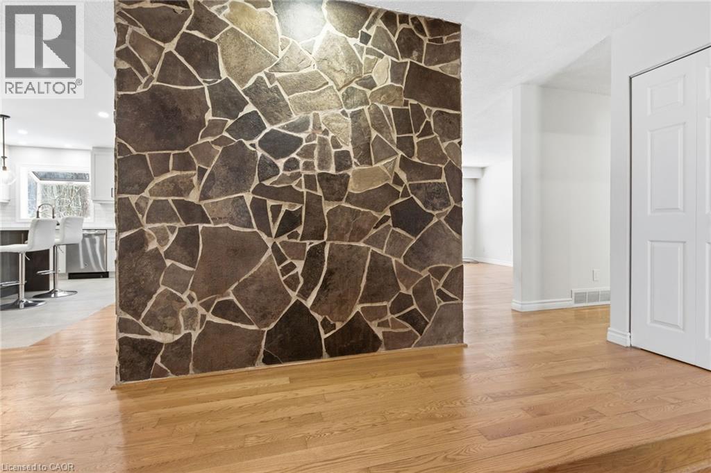 563 6th Concession Road W, Millgrove, Ontario  L8B 1N2 - Photo 7 - 40805648