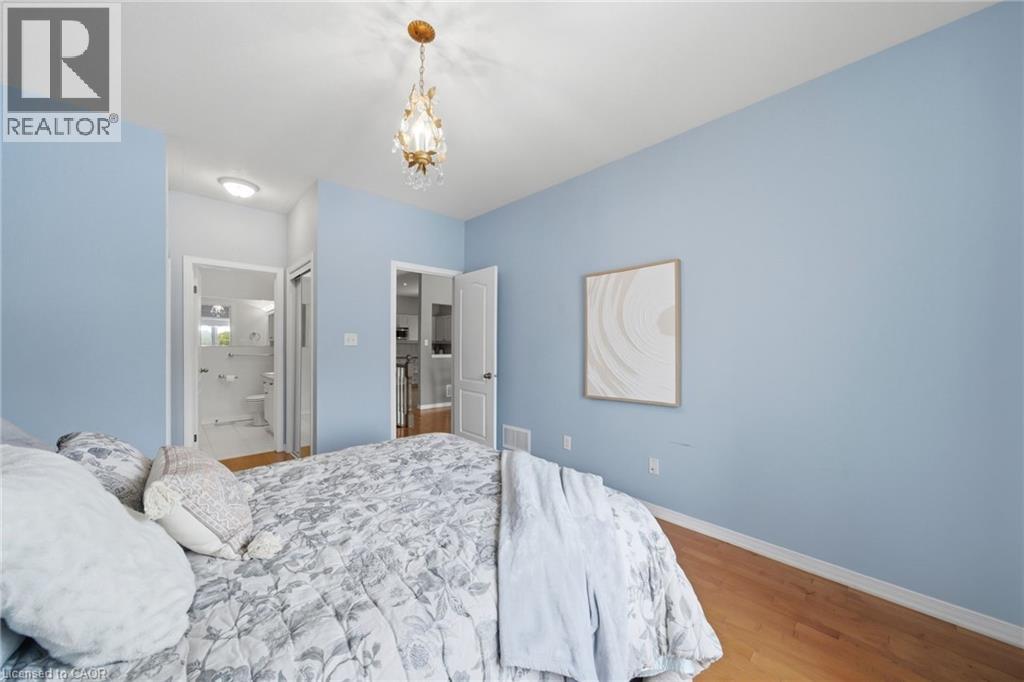 46 Manitoulin Trail, Hamilton, Ontario  L9B 2X8 - Photo 22 - 40805507