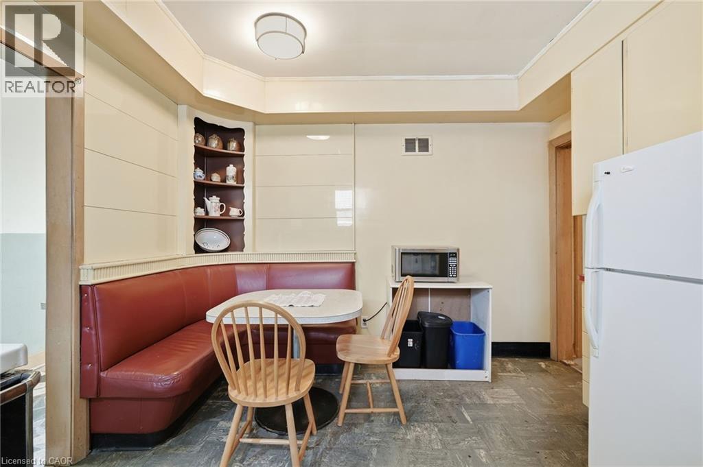 196 Glen Road, Hamilton, Ontario  L8S 3N4 - Photo 5 - 40805768